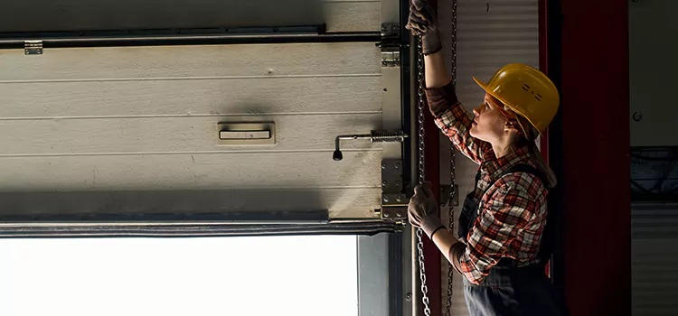 Addressing Common Garage Door Stoppage Issues in Norwalk, CA